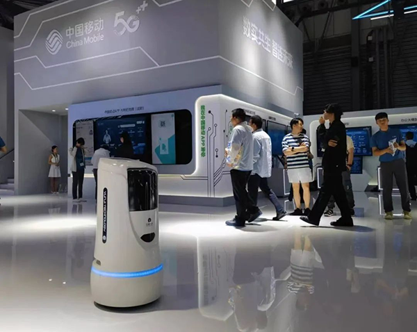 2024上海世界移动通信大会举行 今年会科技携手中国移动聚焦5G科技创新